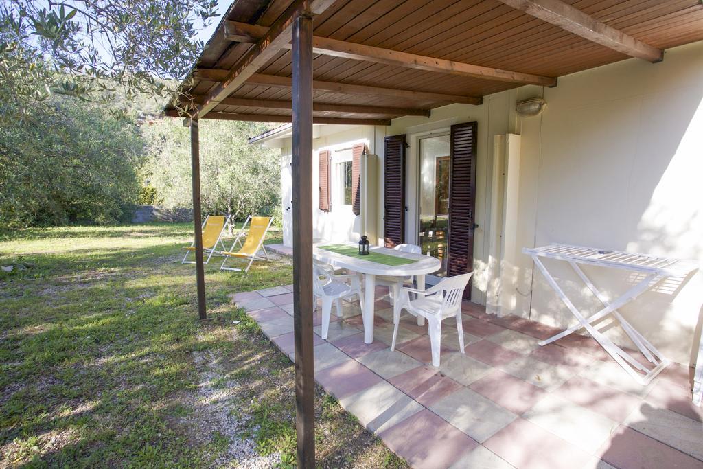 Villa Conti Residence Lacona Exterior foto