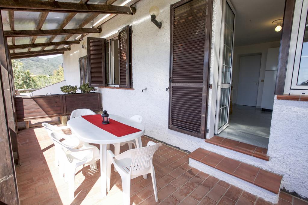 Villa Conti Residence Lacona Exterior foto